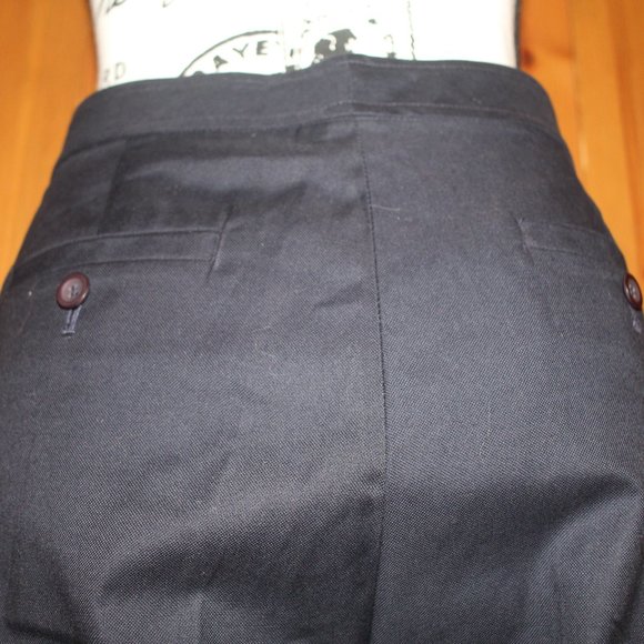 Charter Club Alison Fit Cropped Pant Button Hem NWT Navy Size 10 - Picture 8 of 13